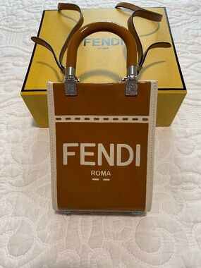 Fendi Sunshine Mini Shopper-Model 8BS051-Brown/Ivory-EUC